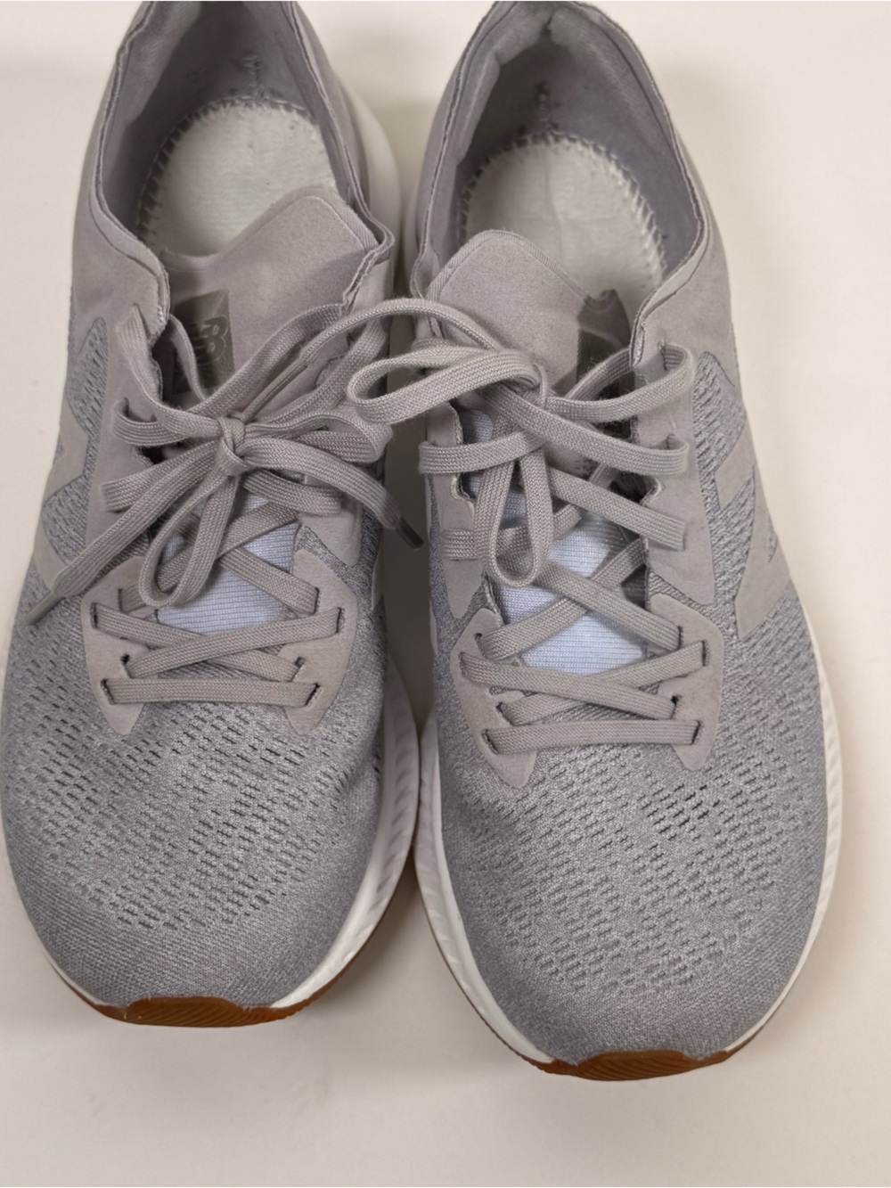 New Balance FuelCell Propel v2 Women’s Running Shoes Gray Gum Size 9